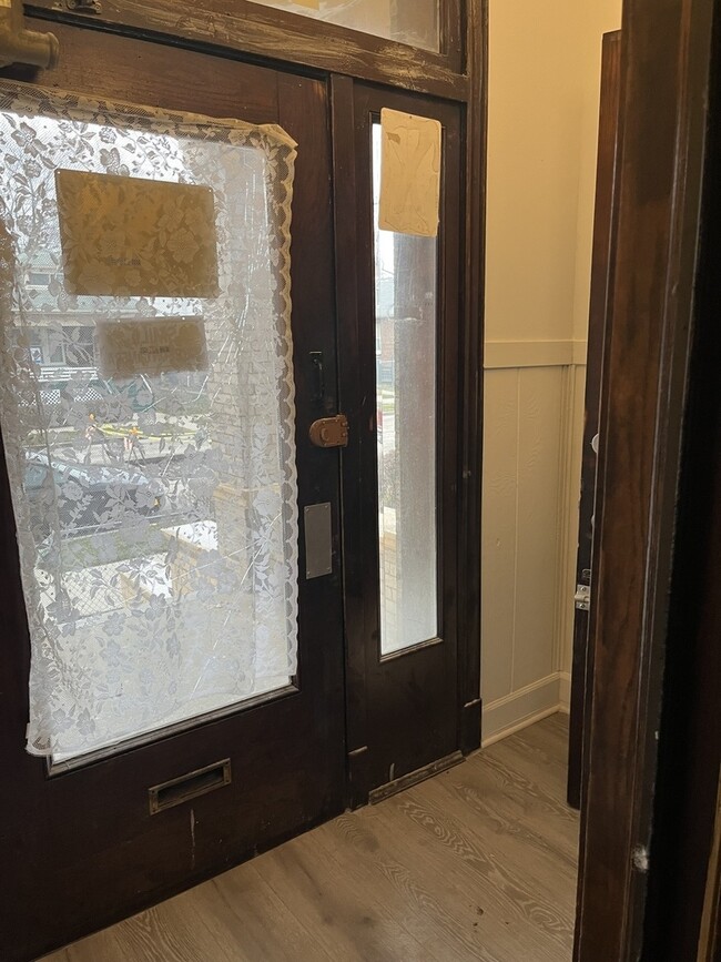 Foto del edificio - 7419 S Ingleside Ave