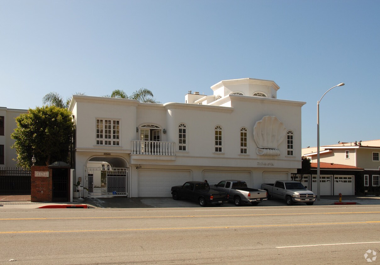 Building Photo - 22638 Pacific Coast Hwy
