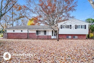 Building Photo - 265 Deer Trail Rd