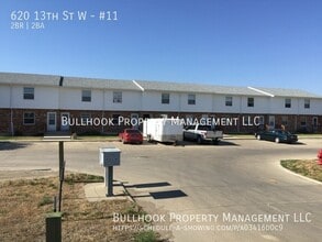 Building Photo - 620 13th St W