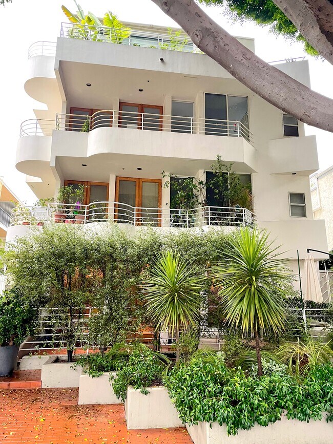 Foto del edificio - 938 2nd St