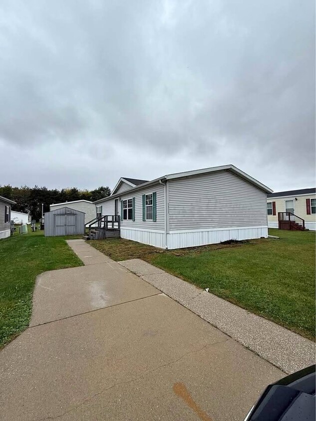 Foto principal - 1317 Sugar Tree Blvd