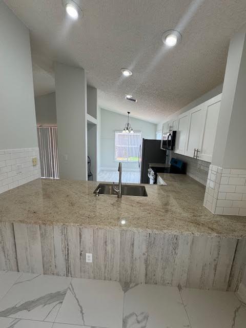Building Photo - 1255 Waterway Cove Dr