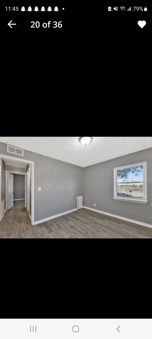 Foto del edificio - 625 S Hunter