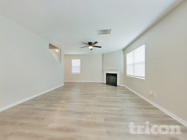 Foto del edificio - 99 Yonah Way