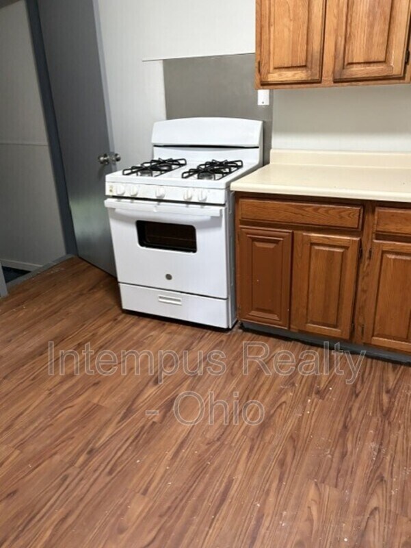 Foto del edificio - 2129 Kensington Ave