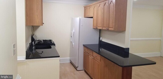 Foto del edificio - 7759 Donnybrook Ct