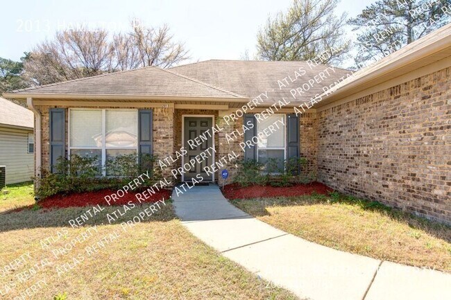 Building Photo - 2013 Hamilton Pl