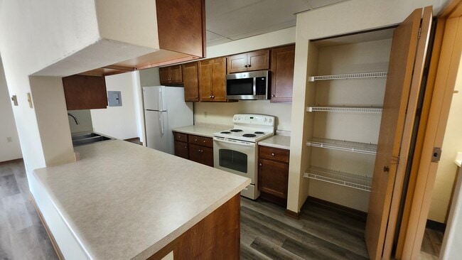 Kitchen - Blackhawk Manor