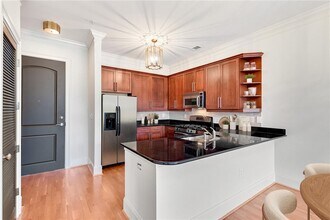 Building Photo - 1055 Piedmont Ave NE