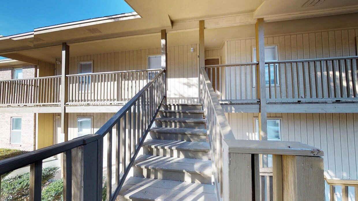Foto principal - 1863 Norwood Ct