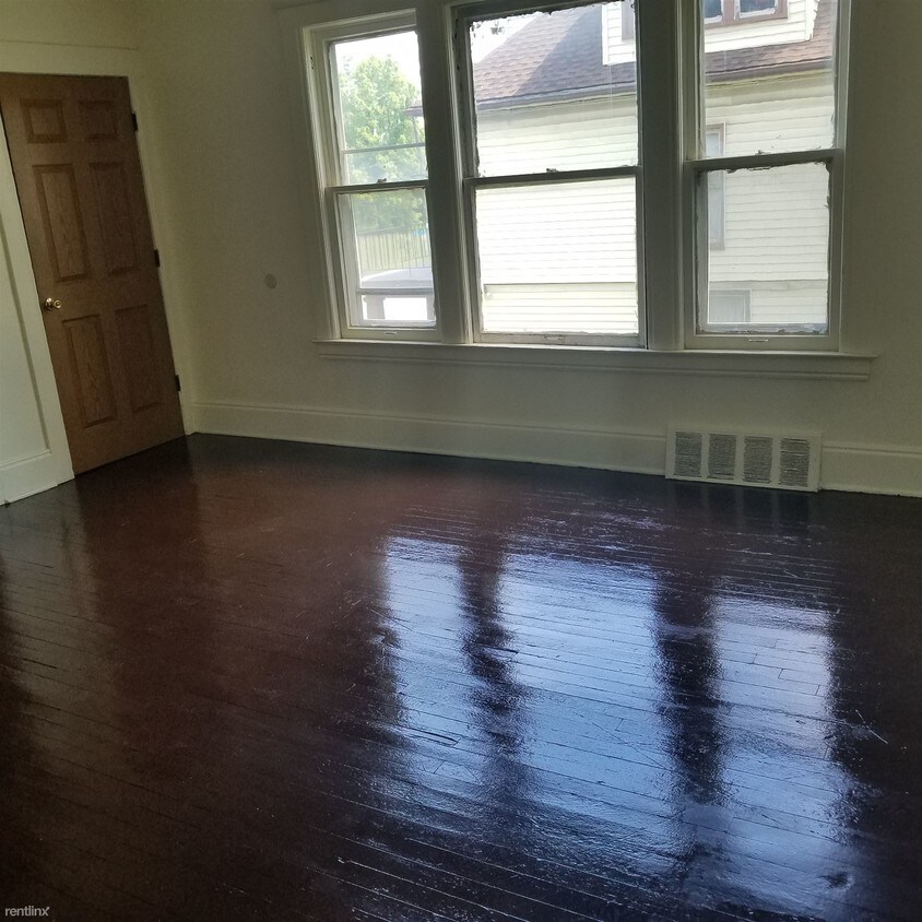 Building Photo - 2 br, 1 bath Flat - 4715 Baldwin St Unit #2