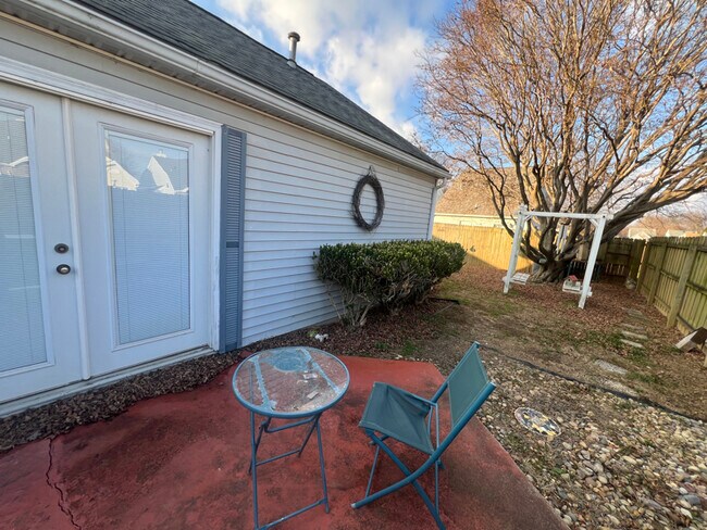 Foto del edificio - 5946 Crossfield Dr