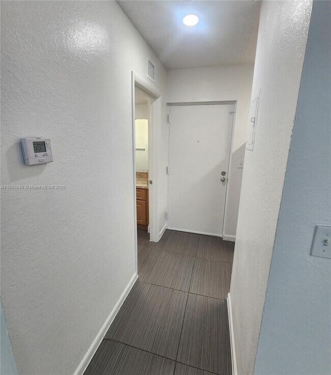 Foto del edificio - 11140 SW 196th St
