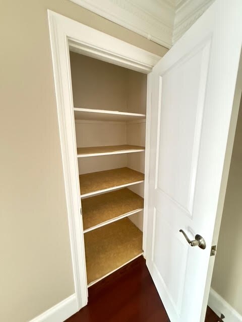 Foto del edificio - 2 Hammond Pond Pkwy