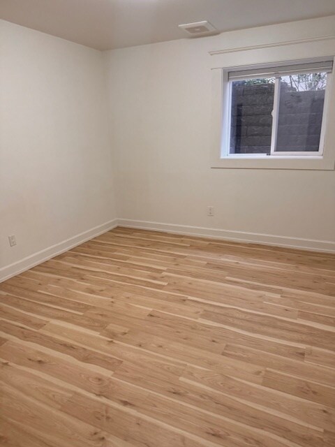 bedroom 2 - 2333 Boylston Ave E