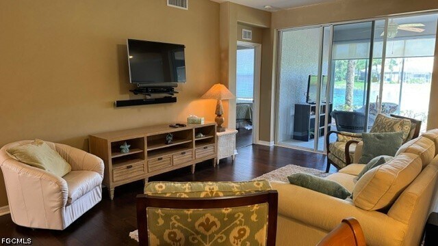 Foto del edificio - 11031 Mill Creek Way