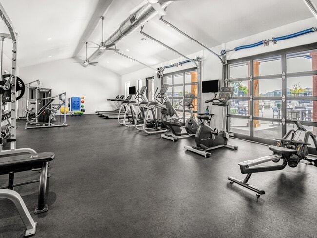 Foto del edificio - 393 Pebble Beach Run