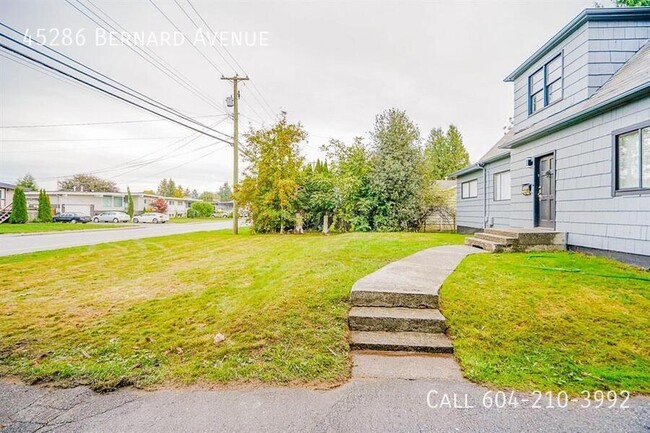 Building Photo - Updated Home in Chilliwack