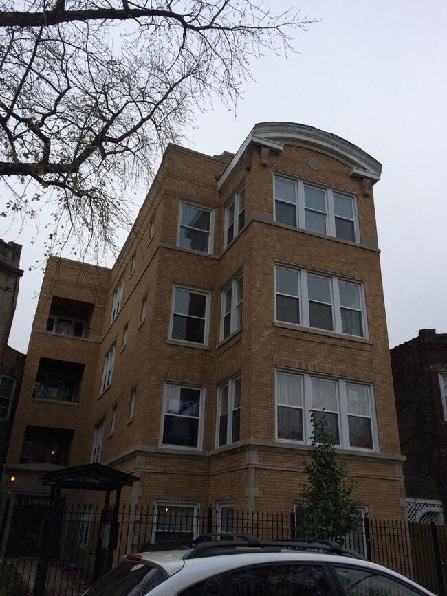 Building Photo - 3249 W Potomac Ave
