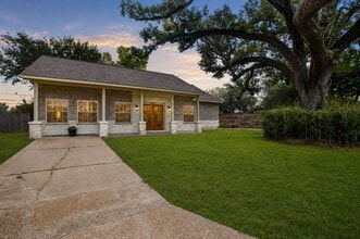 Building Photo - 8502 Alcott Dr