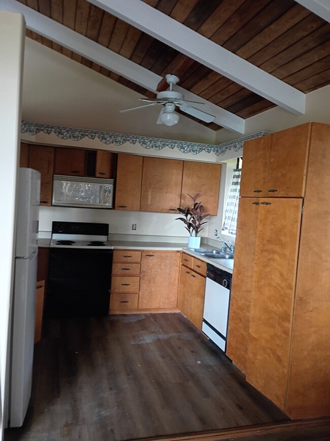 Building Photo - 77-6474-6474 Kilohana St