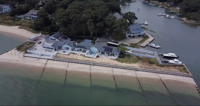 Building Photo - 500 Beach Ct
