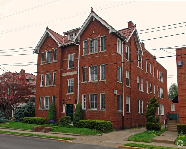 Foto del edificio - 1632 Virginia St