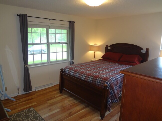 Foto del edificio - 2805 Summit Rd
