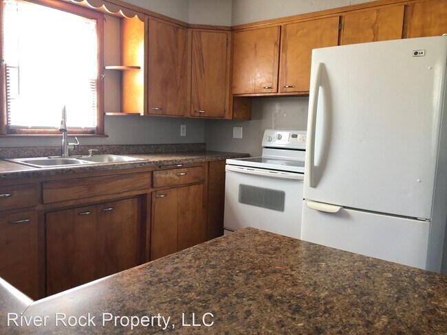 Building Photo - 5 br, 2 bath House - 1604 3rd Street South
