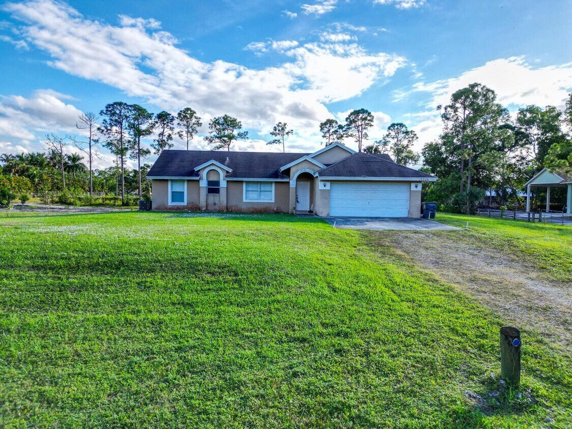 17770 93rd Rd N, Loxahatchee, FL 33470 House Rental in Loxahatchee
