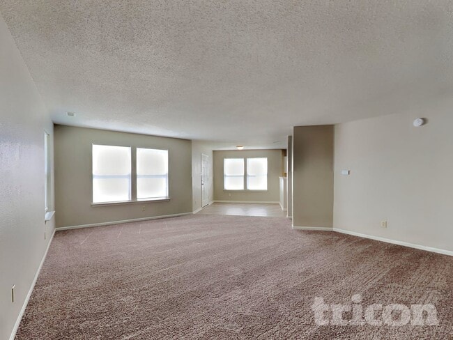 Building Photo - 7771 Mistflower Ln