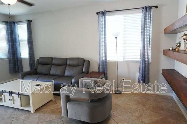 Building Photo - 2981 E Nighthawk Wy