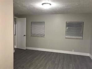 Building Photo - 630 SW 50th Terrace