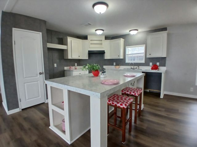 Building Photo - 13613 Wesleyan Blvd