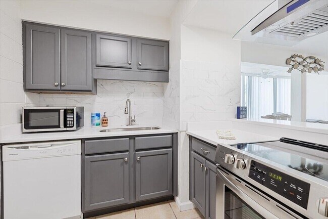 Foto del edificio - 4000 Gulf Terrace Dr