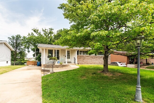 Building Photo - 10411 Antrim Dr