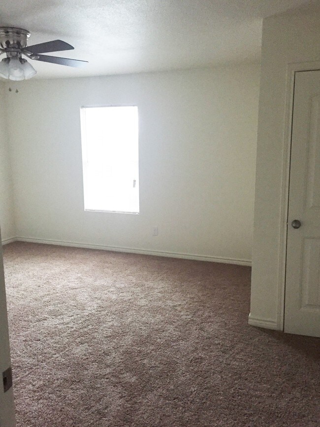 Master Bedroom - 3201 Avenue H
