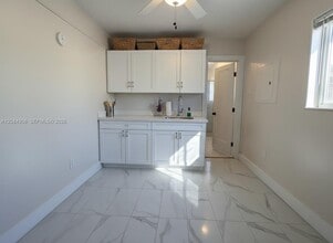 Building Photo - 1430 N 68th Ave