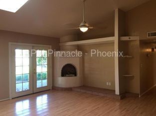 Primary Photo - 502 W Monona Dr