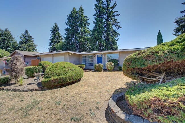 Building Photo - 4Bd/2Ba Kent Home