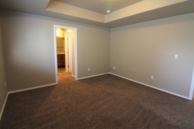 Building Photo - 2641 Torrey Pines Way