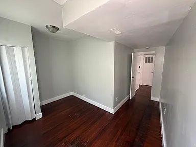 Foto del edificio - 611 Elm St