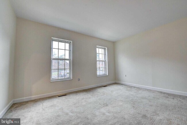 Foto del edificio - 7021 Leewood Forest Dr