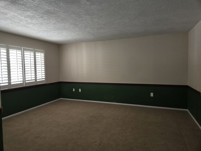 Building Photo - 11021 W Welk Dr