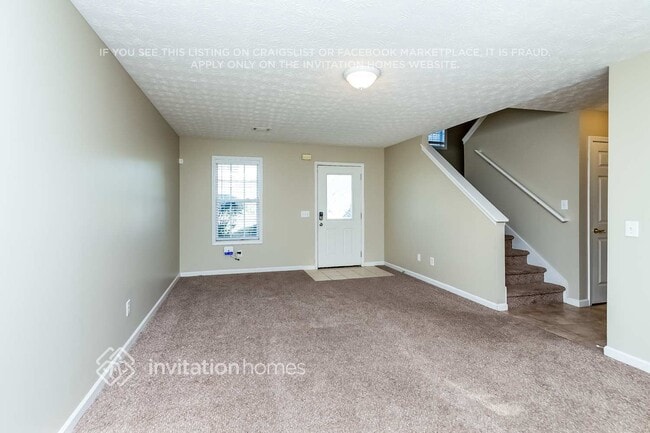 Building Photo - 10 Tara Ct