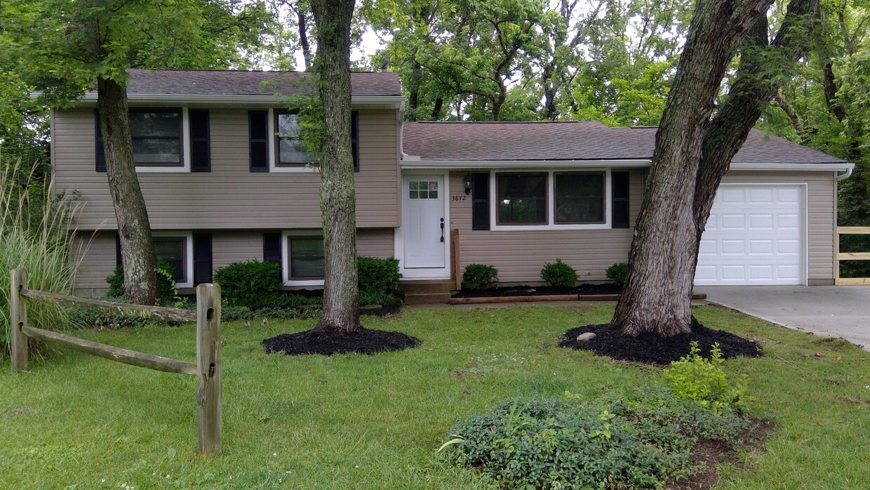 Primary Photo - Beautiful Newly Renovated Home