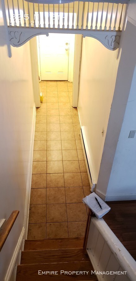Building Photo - 5 Bedroom House located in Allentown