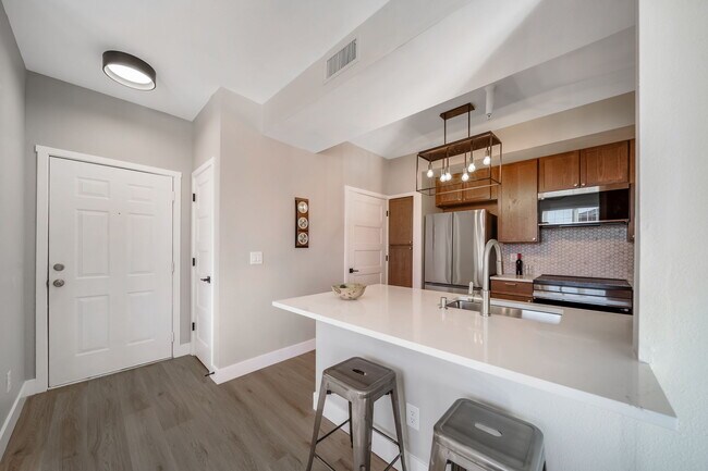 Foto del edificio - 12858 Ironstone Way