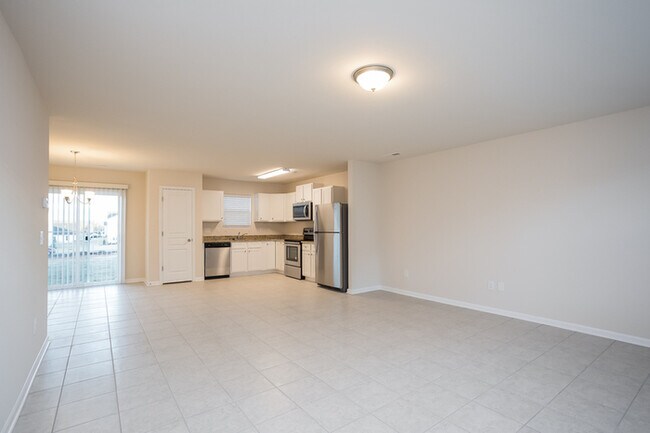 Building Photo - 127 Calhoun Pl